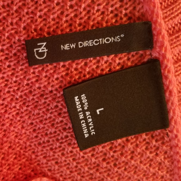 Sweater - Picture 2 of 2